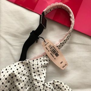 Victoria Secrets bra
